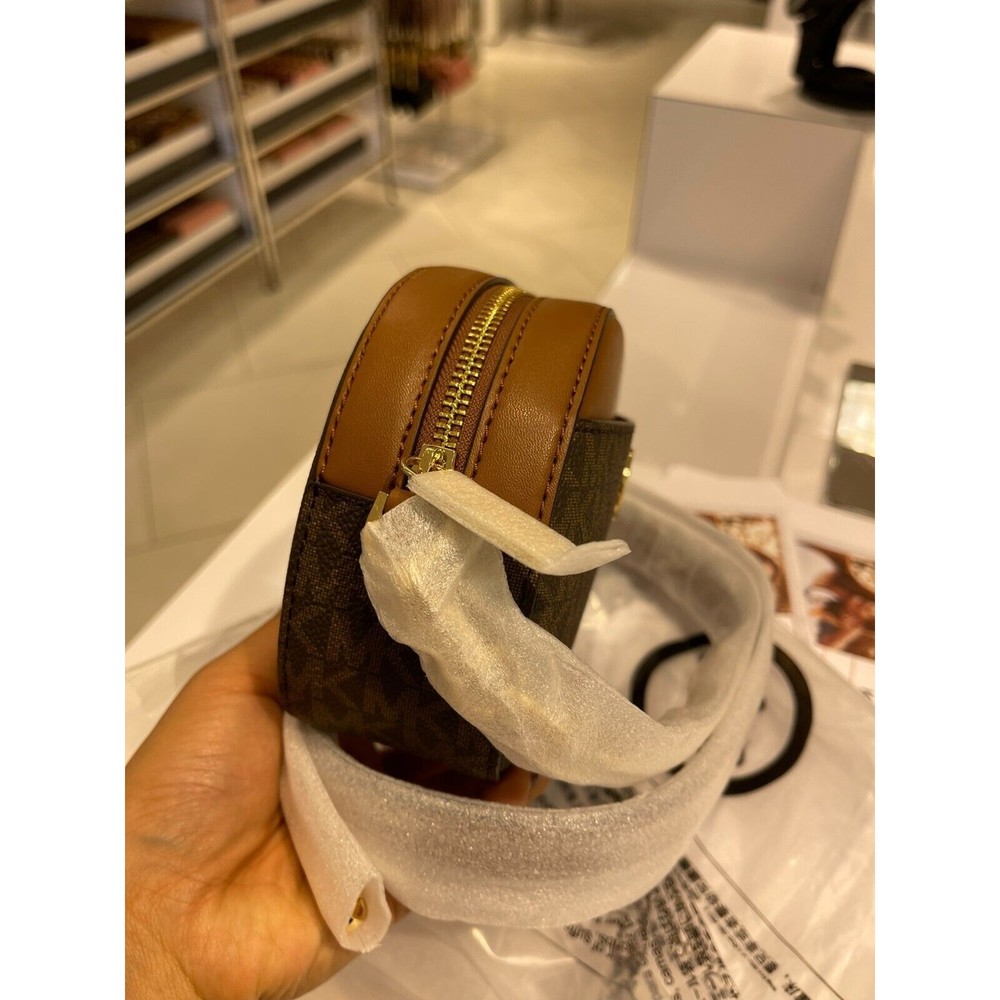 MICHAEL KORS JET SET GLAM Small Front Pocket Oval Crossbody Logo Canvas NWT - Picture 14 of 14